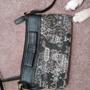 Black purse
